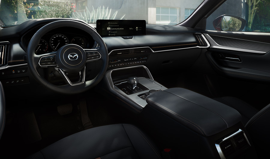 Інтер'єр Mazda CX-90