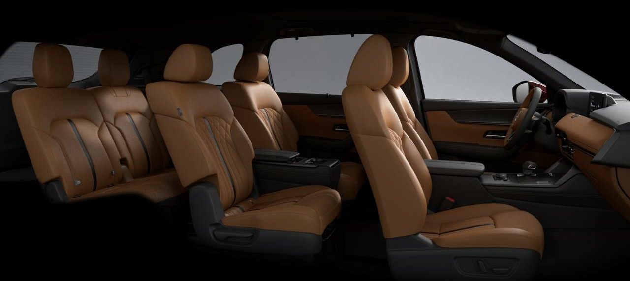 Салон Mazda CX-90