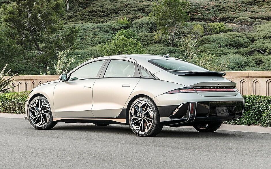 Хендай Ионик 6