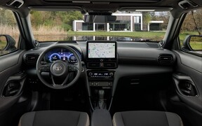 Toyota Yaris Cross FL_INT