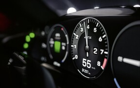 Porsche Taycan 2027 int