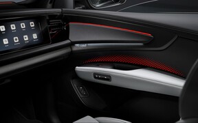Audi Q9 int