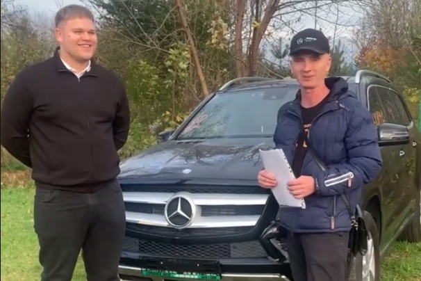 Такий 2015 MERCEDES-BENZ GL ми доставили нашому клієнту Вадиму