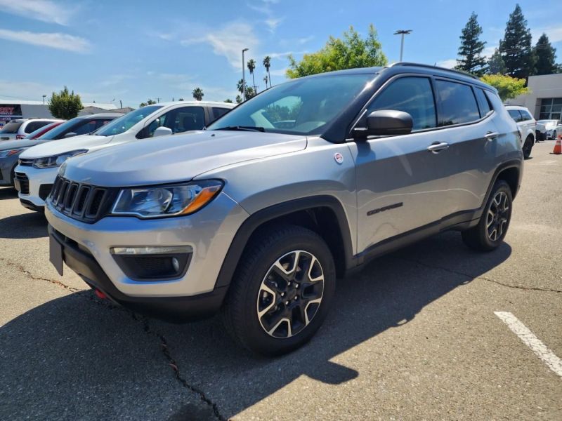 2019 JEEP COMPASS TRAILHAWK