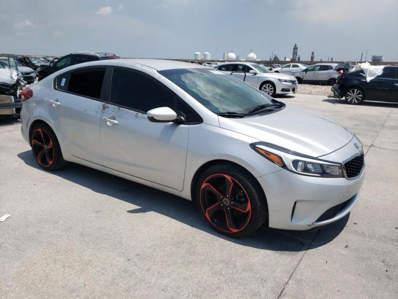2017 KIA FORTE LX