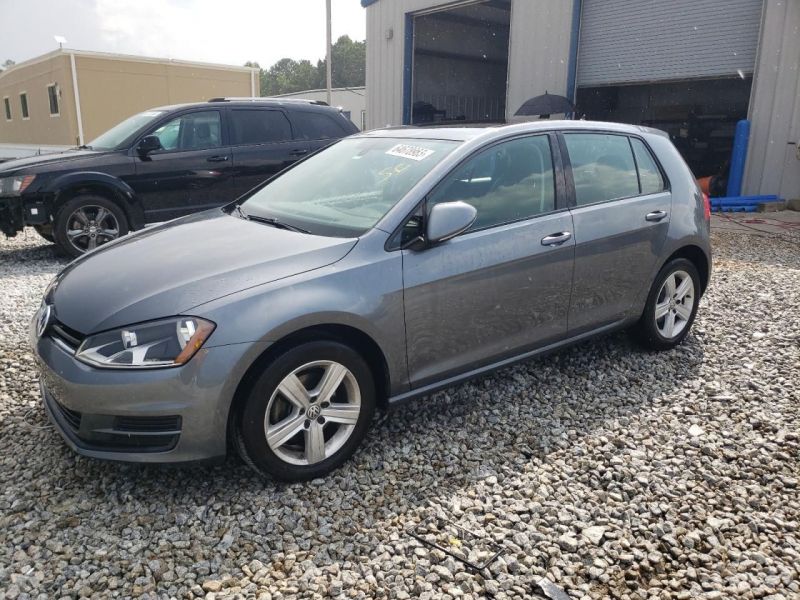 2017 VOLKSWAGEN GOLF S
