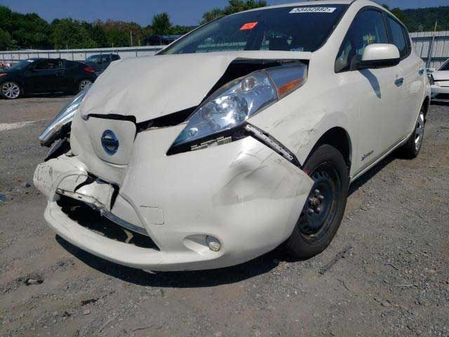 NISSAN LEAF S 2015