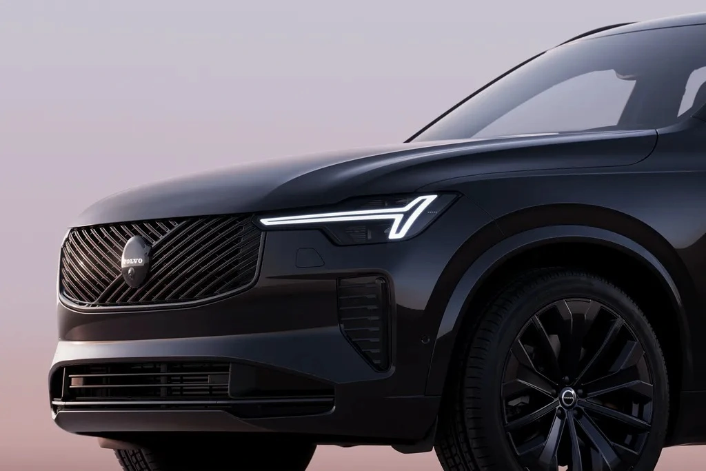 XC90 Black Edition: стильний вибір XC90 Black Edition: стильний вибір