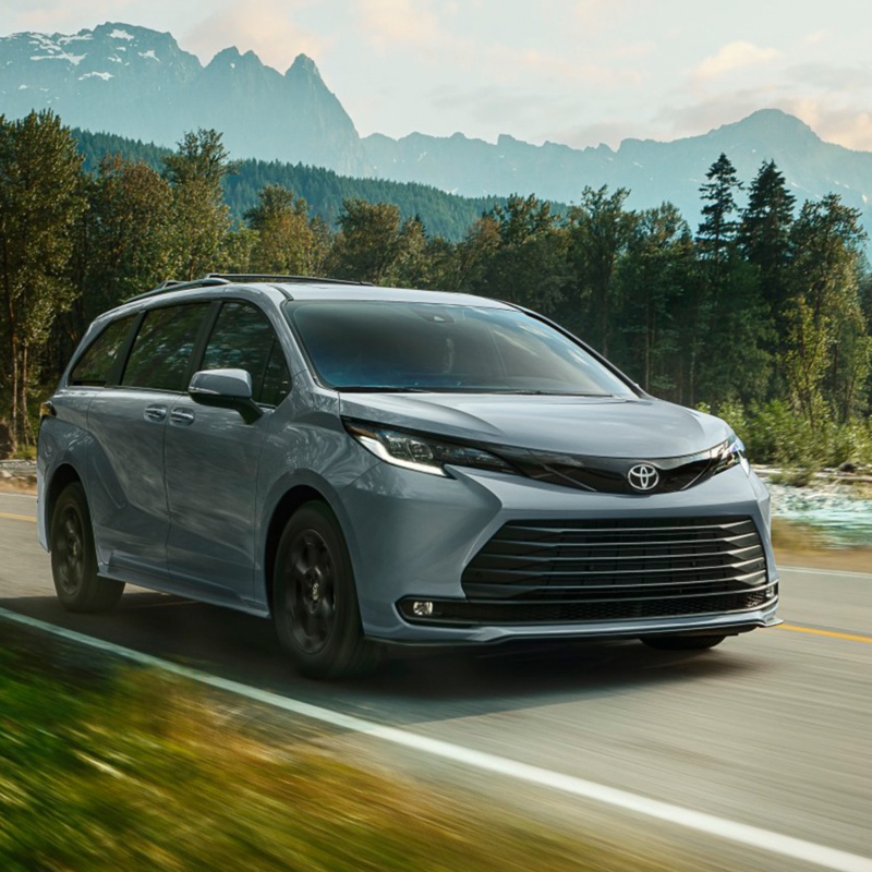 Обновленная Toyota Sienna 2026