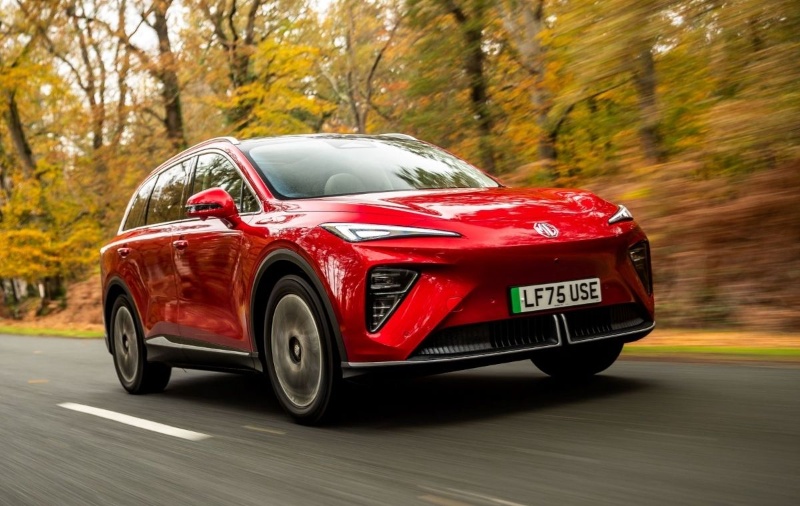 Новий електричний кросовер MG S6 EV