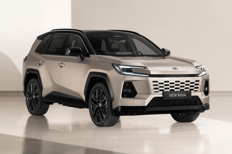 Новий Toyota RAV4: огляд і ціни Новий Toyota RAV4: огляд і ціни
