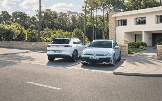 Новые гибриды Golf и T-Roc